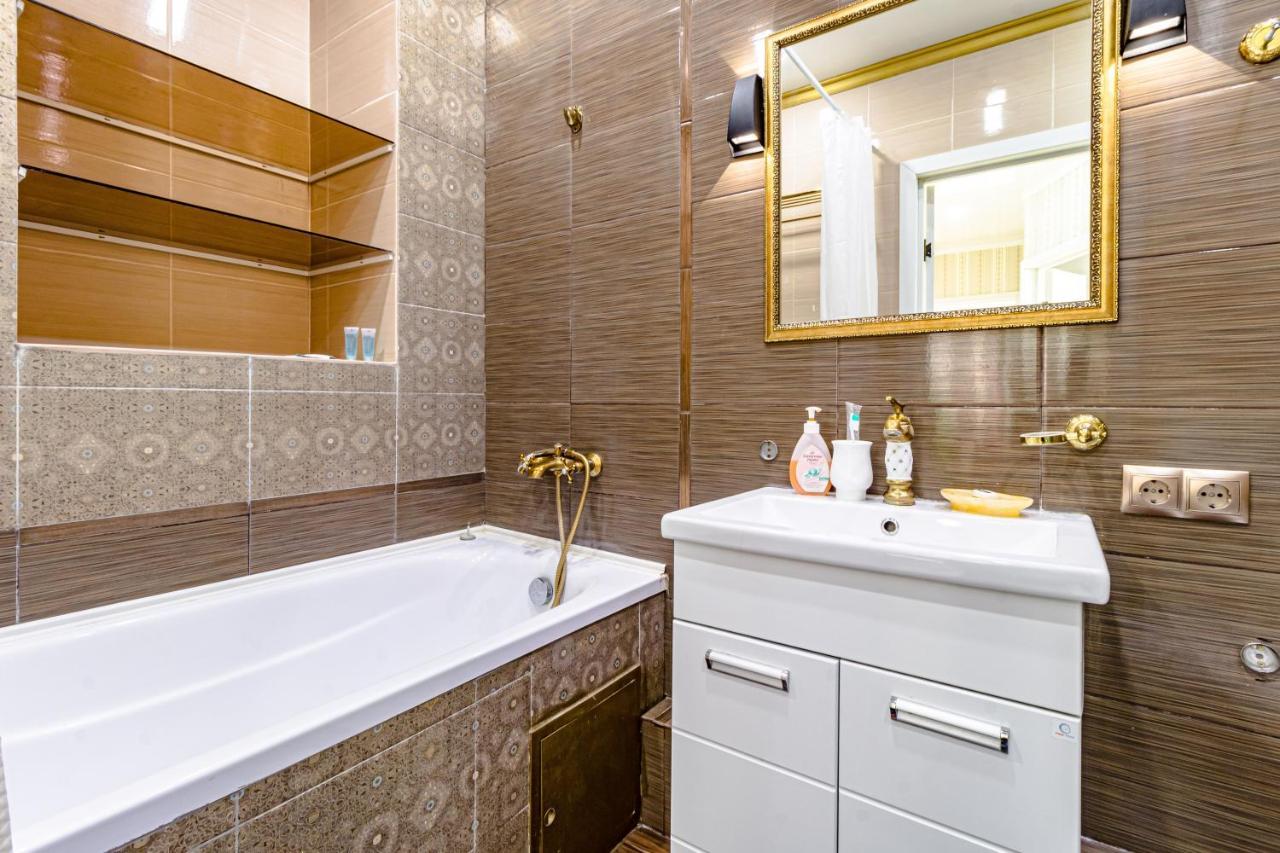 7 Я-41 Apartment Астана Екстер'єр фото