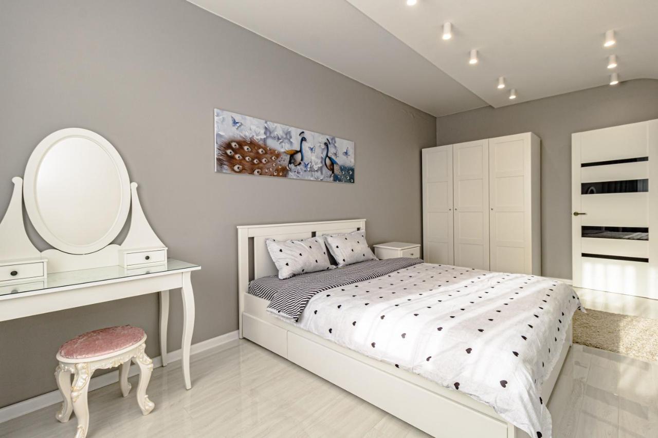 7 Я-41 Apartment Астана Екстер'єр фото